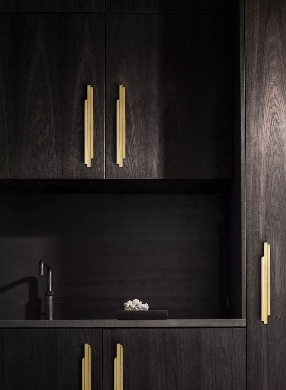 KITCHEN DESIGN: 6 EXQUISITE COLOR SCHEMES TO COMPLEMENT YOUR INTERIOR
