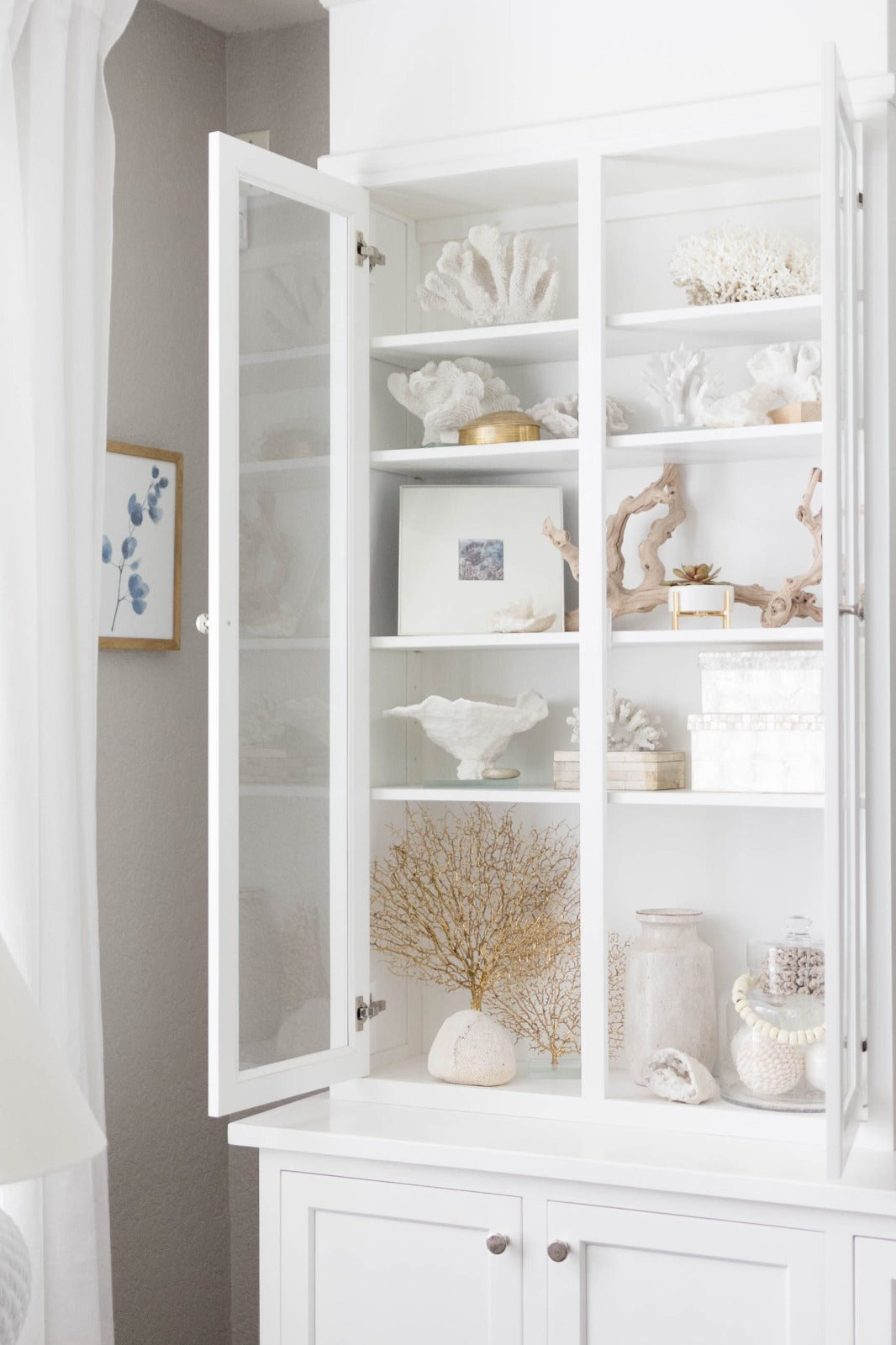 ADD A COSTAL TOUCH TO ANY FURNISHING WITH OUR OCEAN COLLECTION