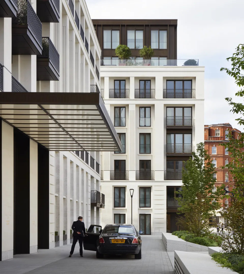 CHELSEA BARRACKS: WHERE HISTORIC LEGACY MEETS MODERN LUXURY