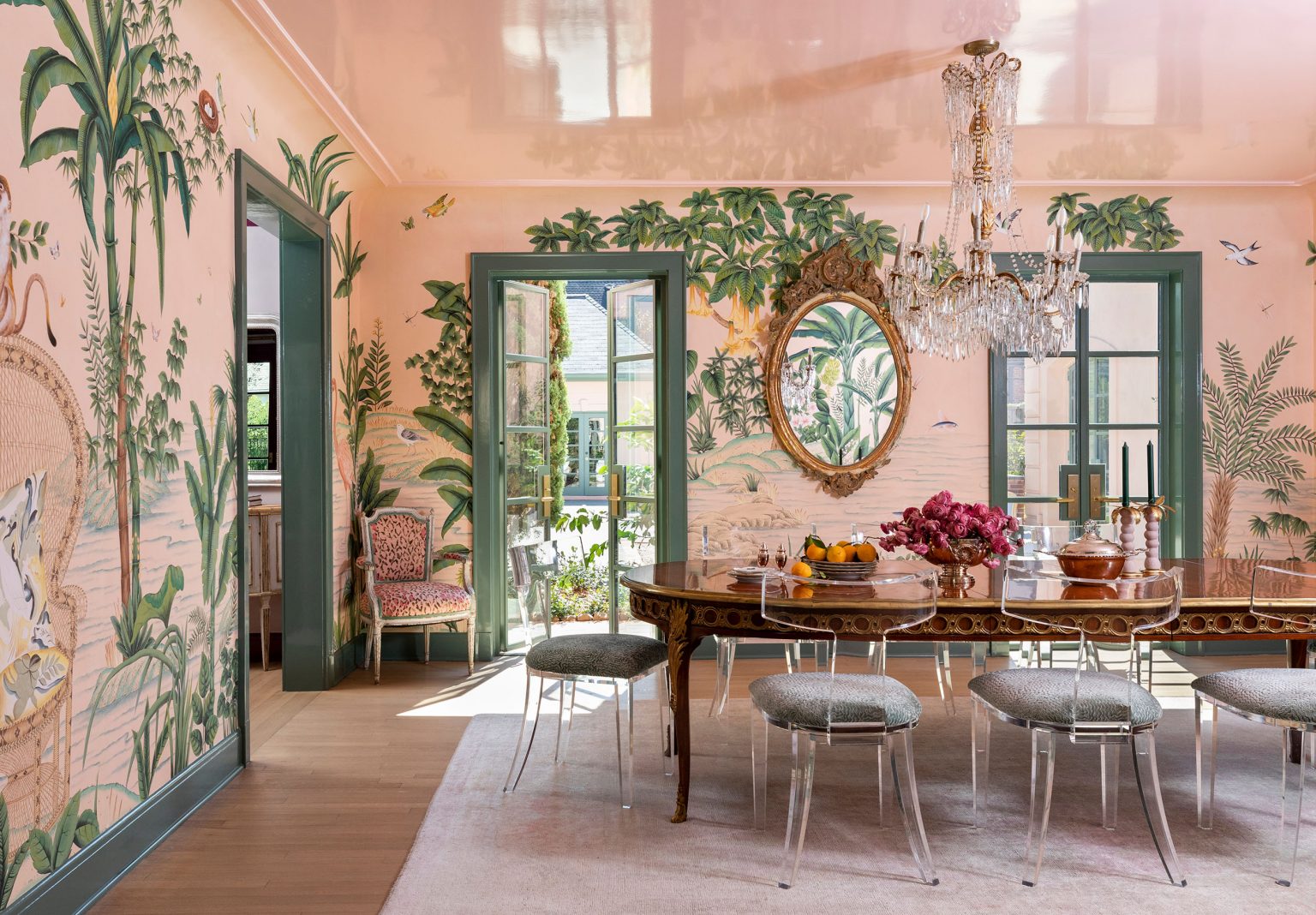 THE ABILITY TO CRAFT EXPERIENCES: INNOVATIVE INTERIOR DESIGN BUSINESSES