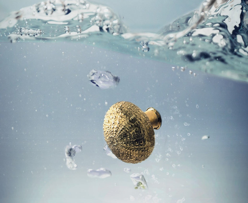LUXURY GOLD DRAWER KNOB URCHIN OC2026 BY PULLCAST JEWELRY HARDWARE