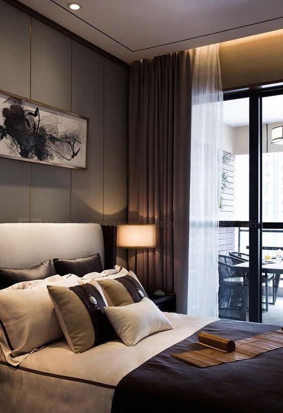 Hotel Bedroom Tips for A Luxurious Sleep