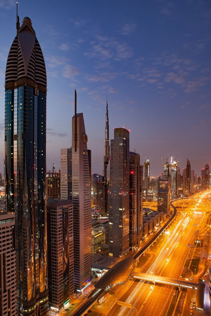 TRAVEL GUIDE TO DUBAI